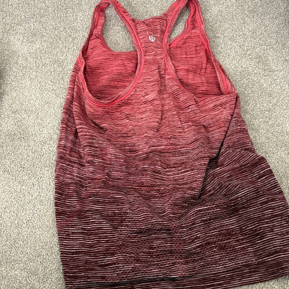 Lululemon Athletica Red and Black Gradient Tank Top